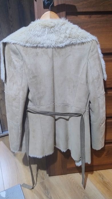 Palton Parca Geaca dama mărimea 36