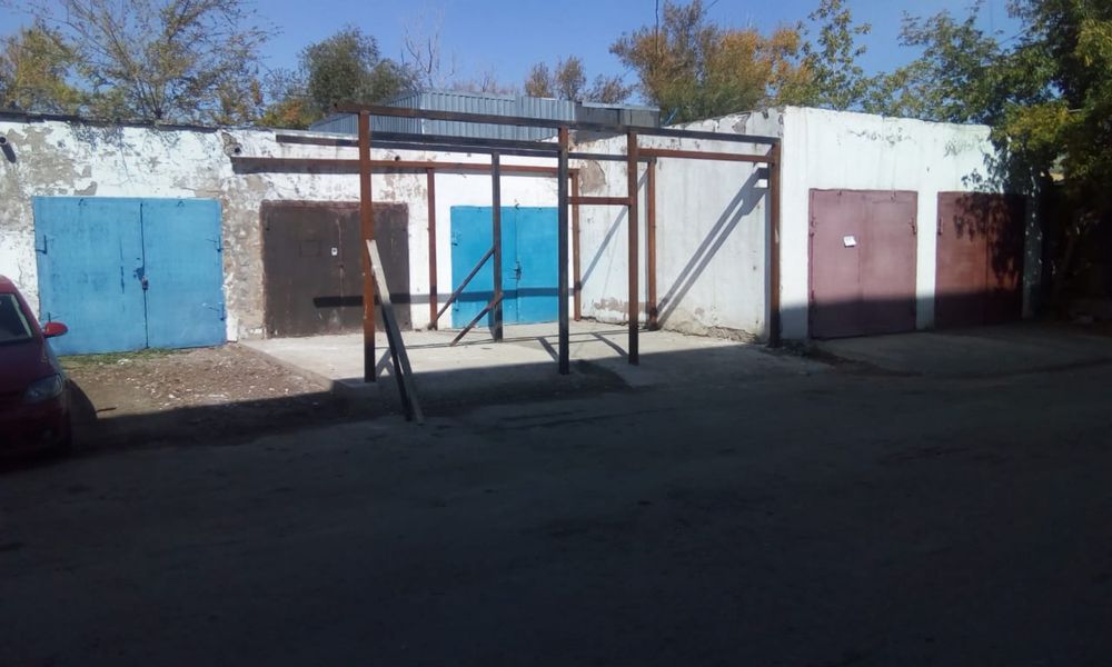 Гаражи под Дитейлинг