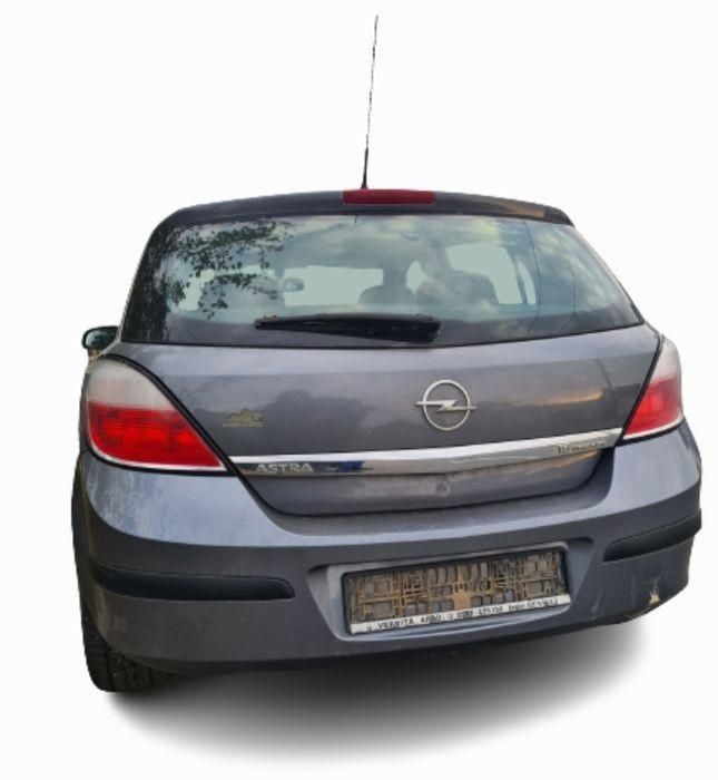 Dezmembrez 1.6i 16v twinport 105 cp Z16XEP Opel Astra H