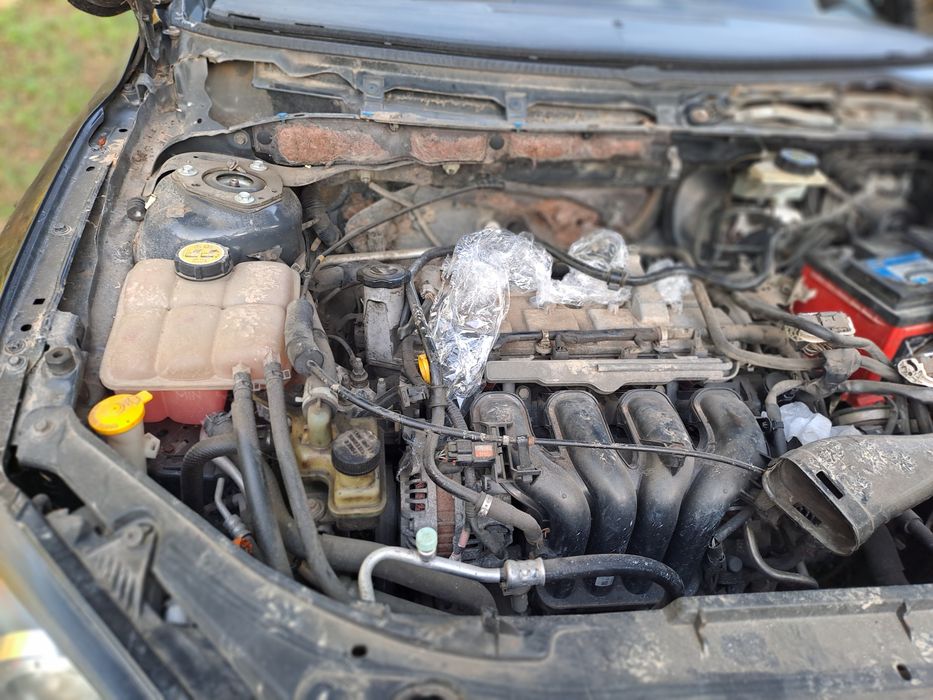 Piese Mazda 3 BK 1.6 Z6 Benzina compresor ac cutie
