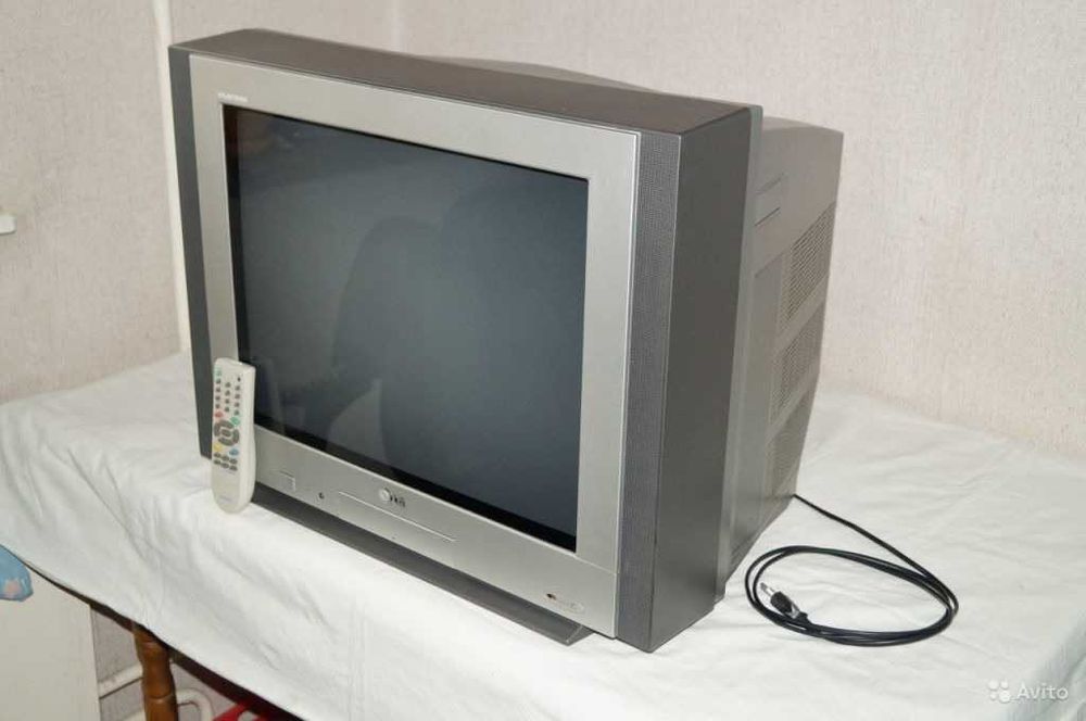 Продам телевизор LG