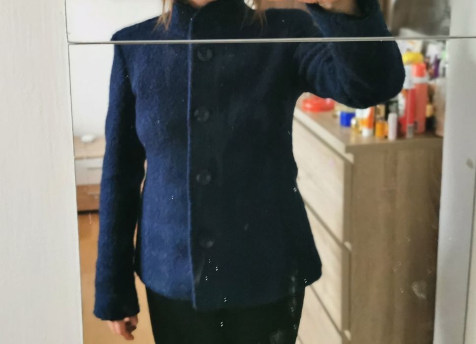 Елегантно дамско палто