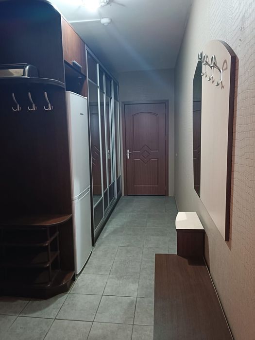 Дава се под наем Двустаен апартамент в Варна, Общината - 68 кв.м за 612 € - Снимка #5