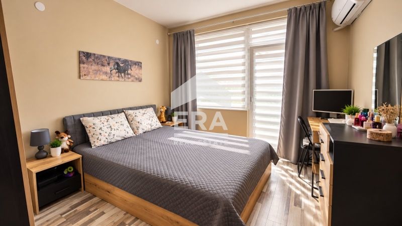 Продава се Двустаен апартамент в Търговище, Център - 43 кв.м за 2442 €/кв.м - Снимка #3
