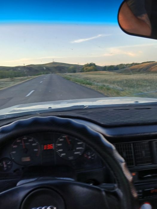 Продам  ауди 80  б 3 на наду