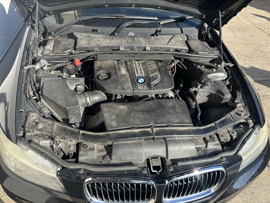 Piese BMW 318d an 2011
