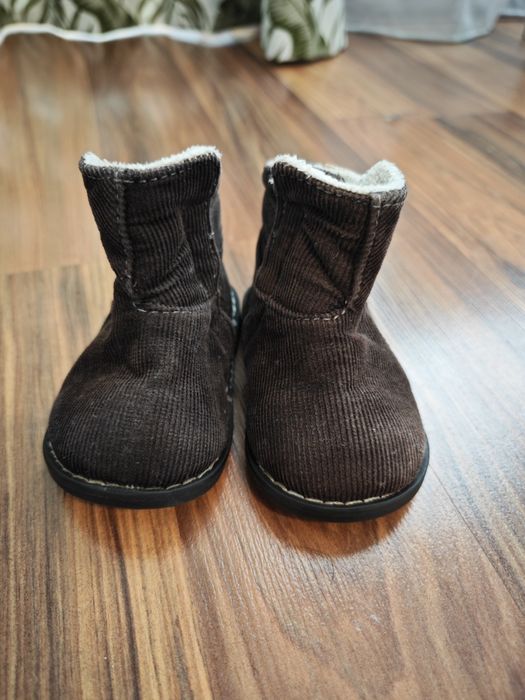 Бебешки обувки почти нови