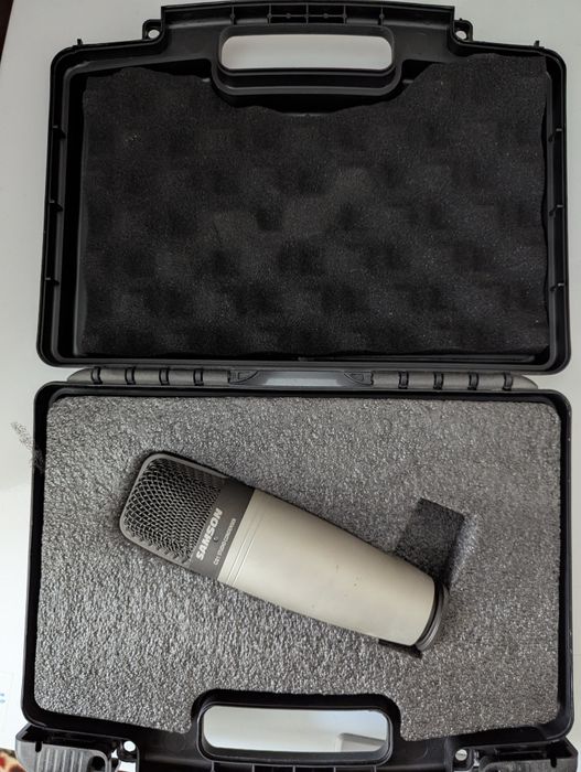 Микрофон samson c01. Стойка. И кабель