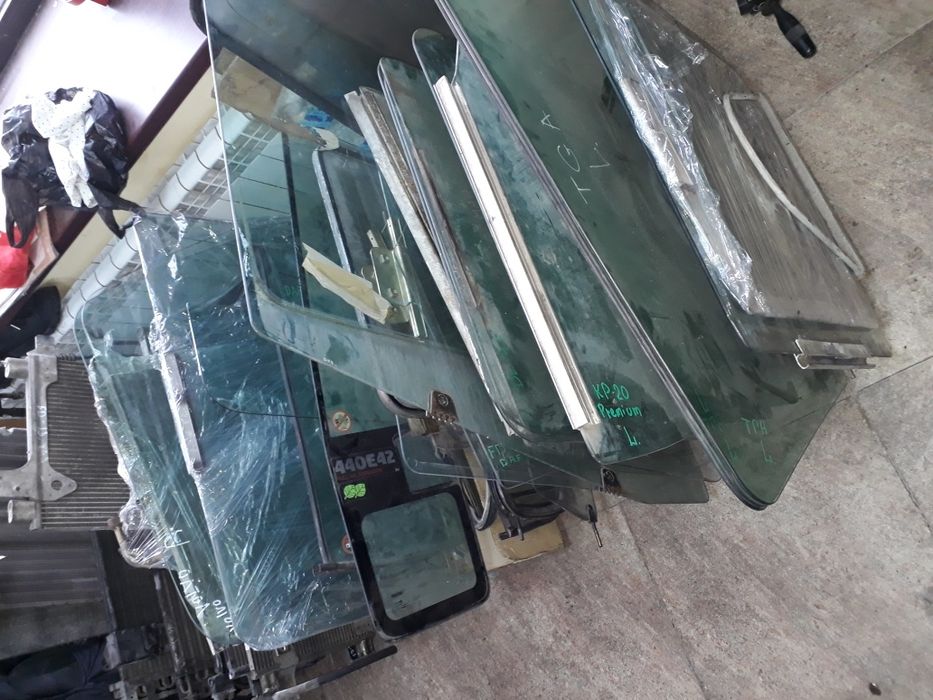 Стекло на фуры