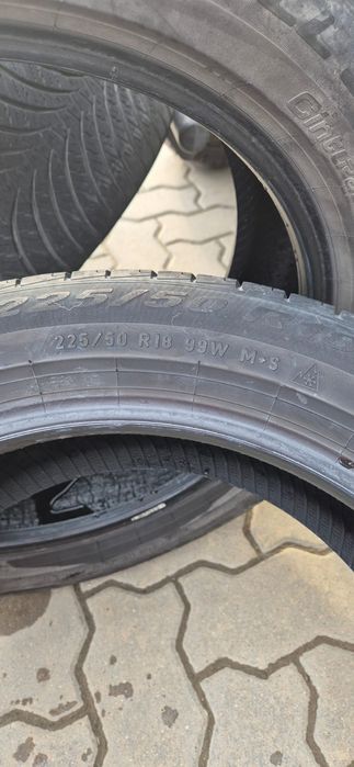 Cauciucuri iarnă 225.50 18