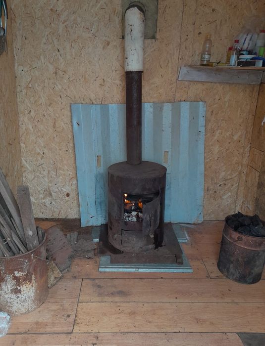 Участок с базой.