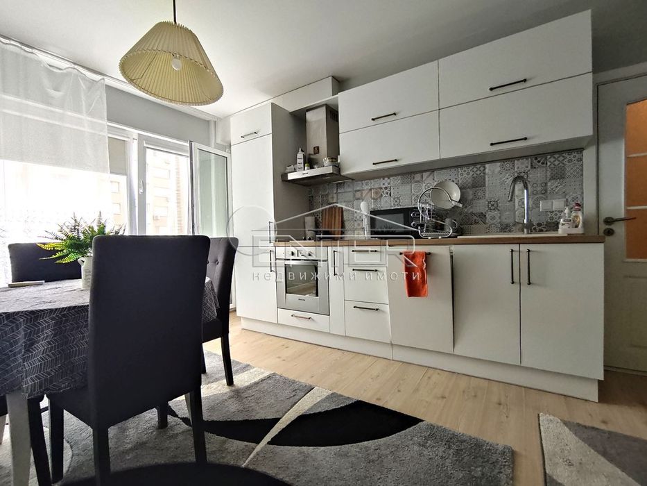 2-стаен в Варна-Младост 1 площ 50 цена 430 евро