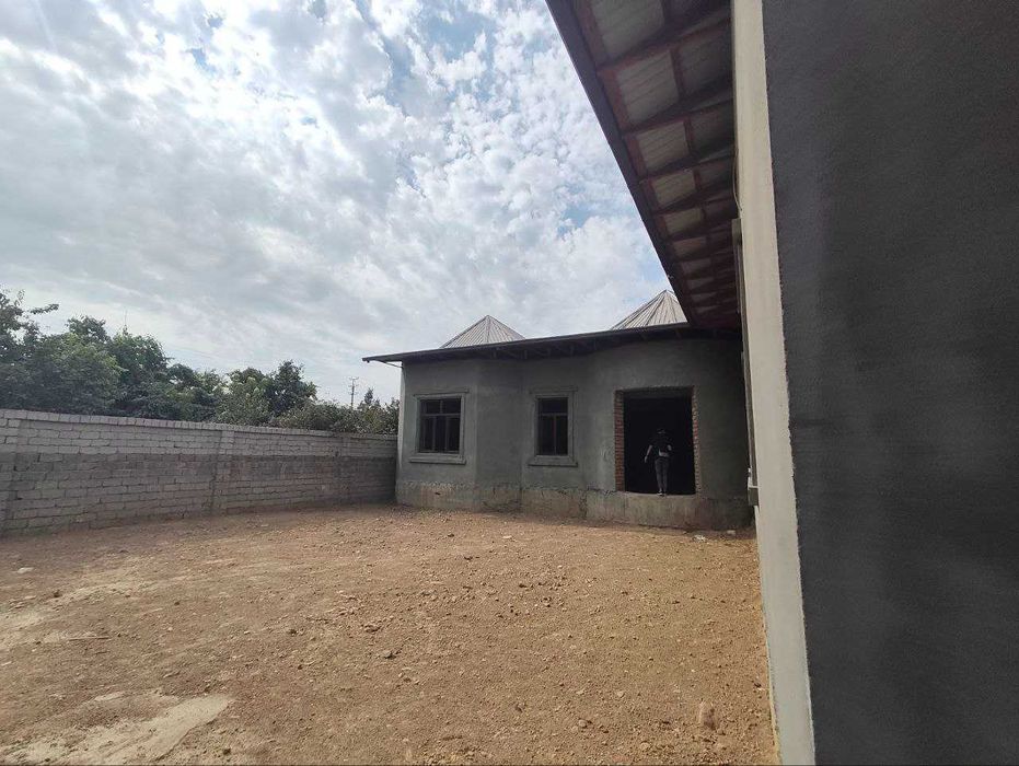 Уй Зангиота Зиёратгохи якинида 4,5 сотих