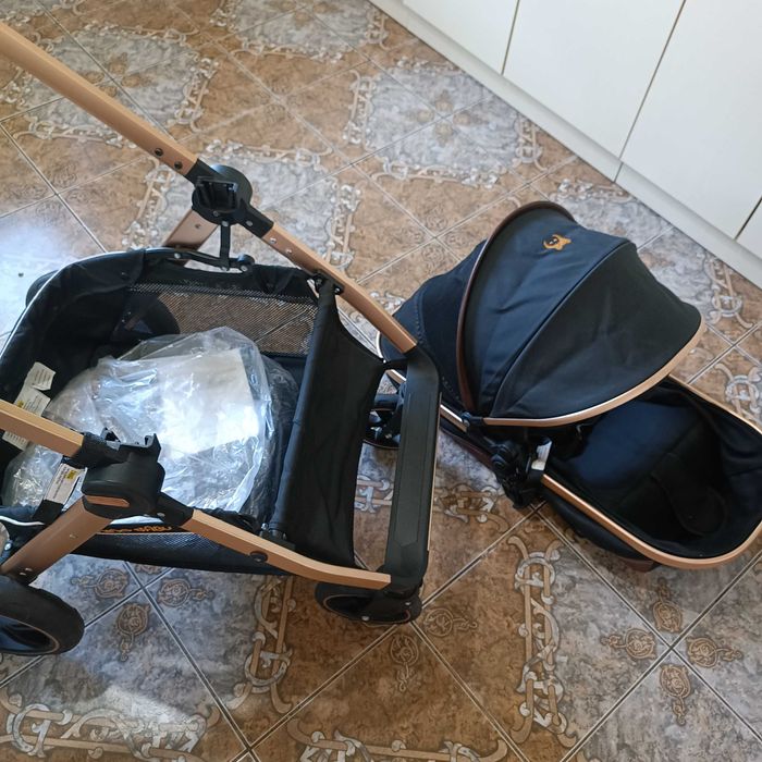 Коляска детская .