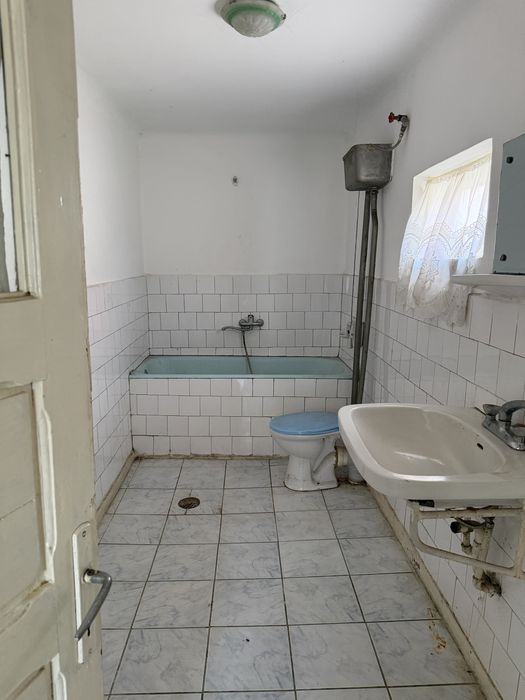Casa de vanzare dumbrava rosie,piatra neamt