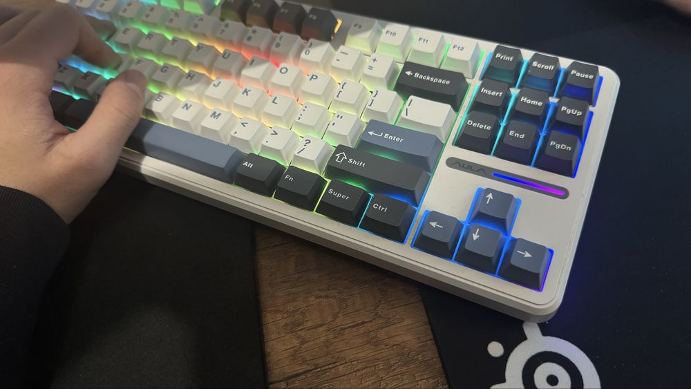 Клавиатура игровая