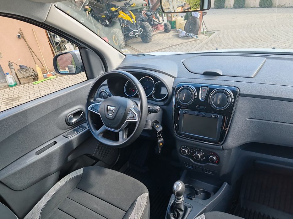 Dacia Lodgy Stepway 1.5 DCI  116cp