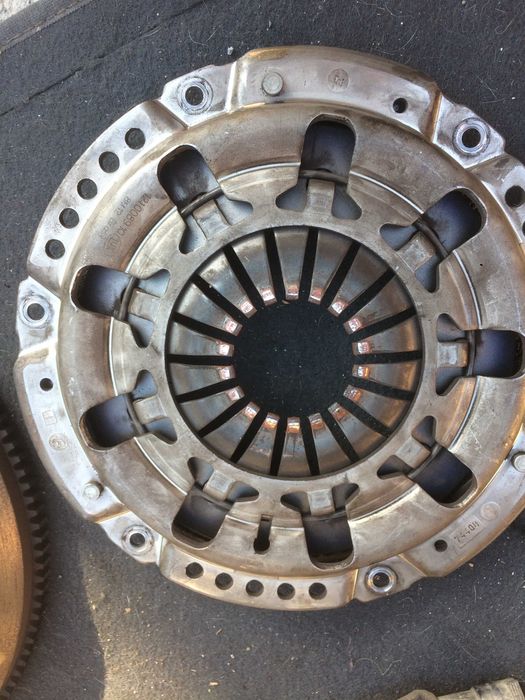 kit ambreiaj opel astra g si bertone1.8 aspirat 116 cai si 2.0 aspirat