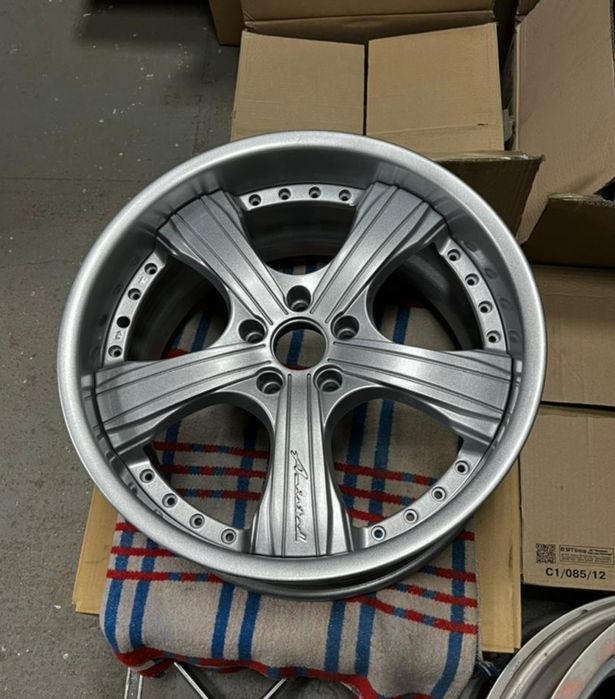 Amistad Wega '19 комплект с резиной Triangle