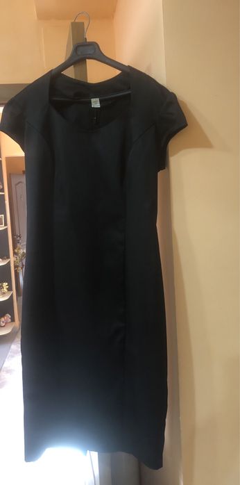 Продам женские поатья