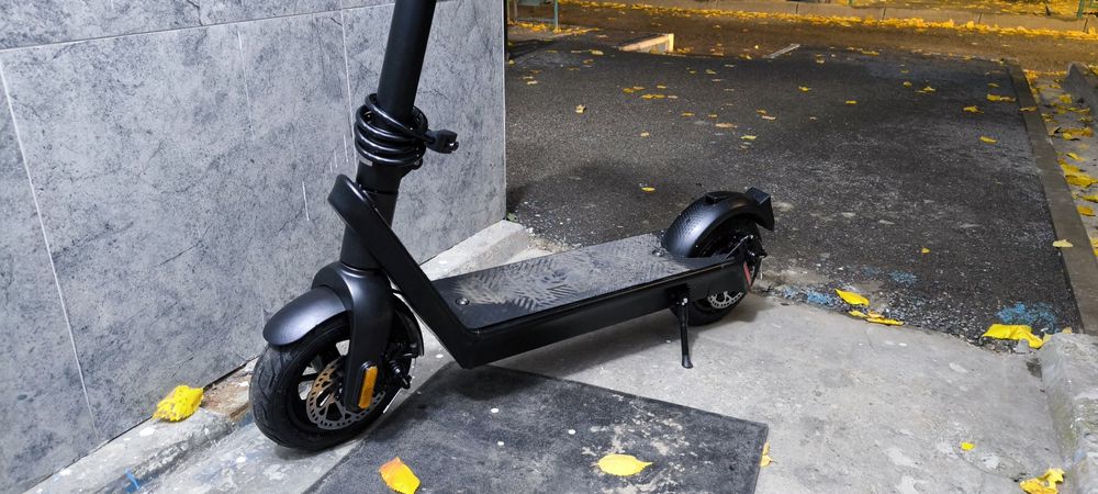 Электросамокат X9