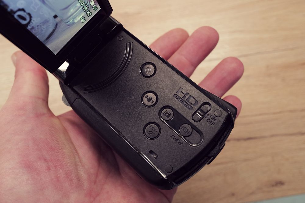 Camera video Samsung HD handycam SMX-K400BP CCD Sf card USB incarcare