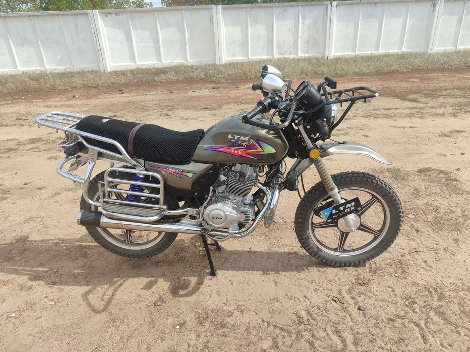 Продам мотоцикл 200куб