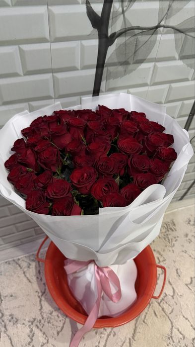 Букет из 51 красных роз