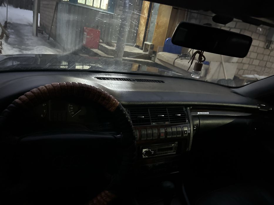 Продам audi a8 d2