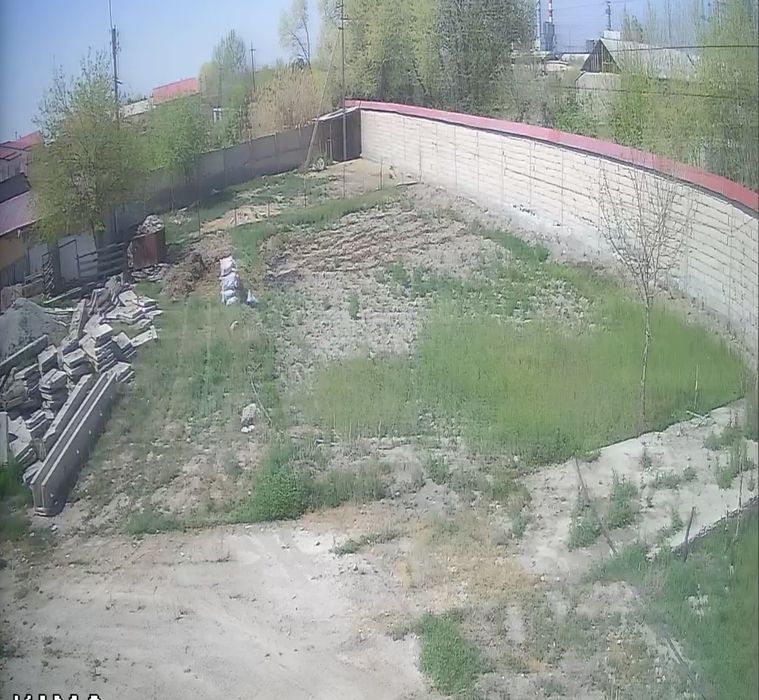 Baza sotiladi, Baza sotiladi