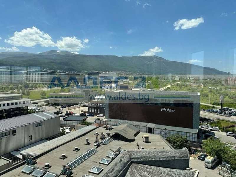 Дава се под наем Офис в София, Младост 4 - 627 кв.м за 8500 € - Снимка #4