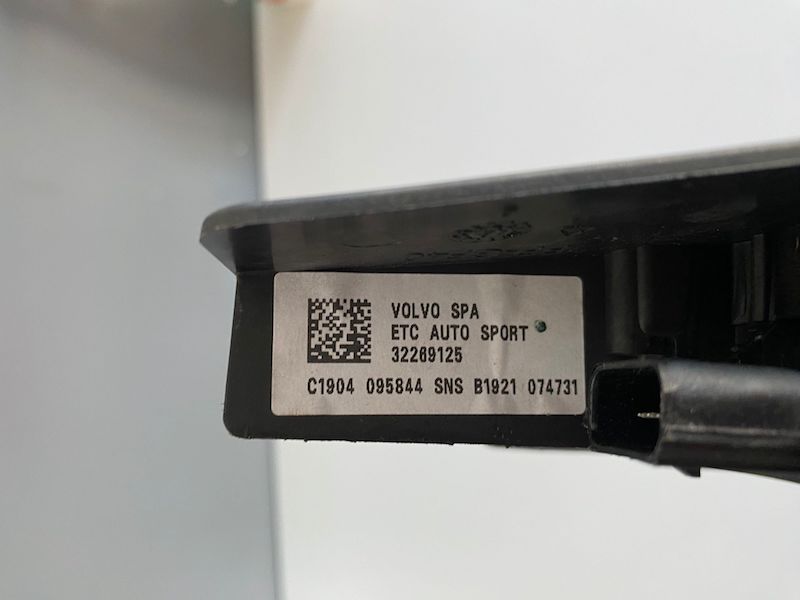 Pedala acceleratie VOLVO XC60 S60 V60 2016+ 32269125
