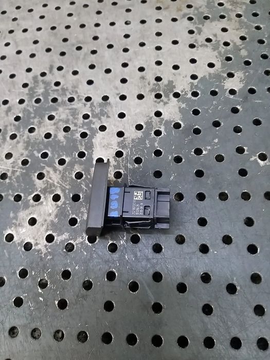 Buton avarii renault captur 1 j5 h5 252907372r 10026629