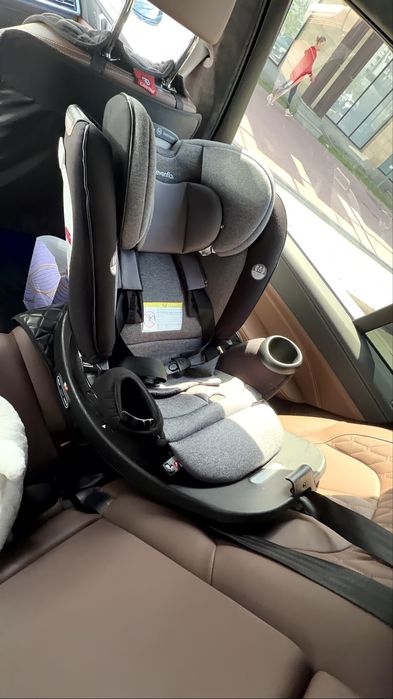 Автокресло Evenflo revolve 360