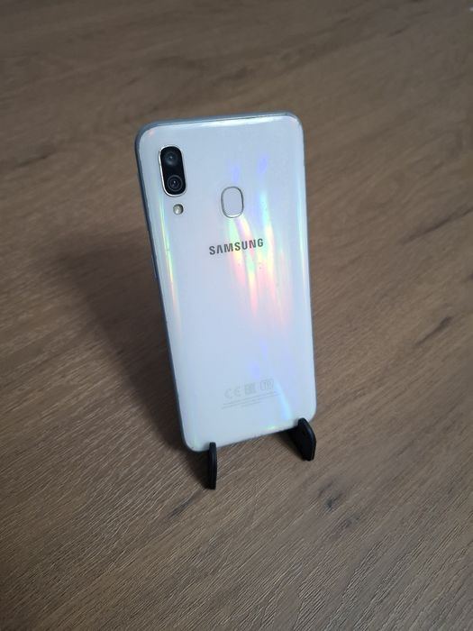 Samsung a40 64gb