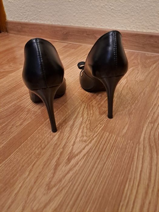 Pantofi dama din piele