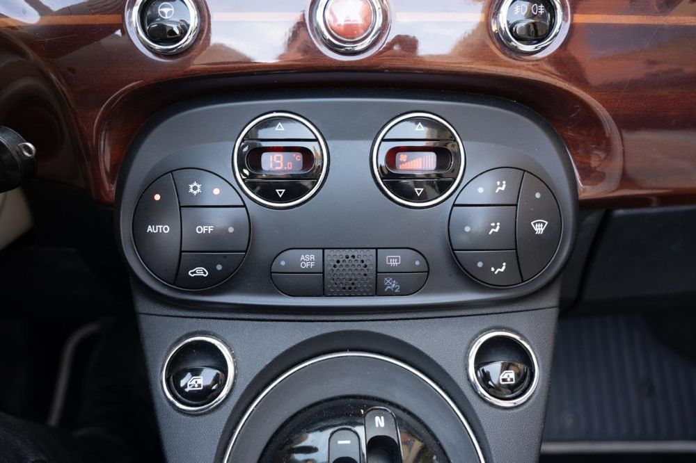 Fiat 500 aut. Riva ediție limitata