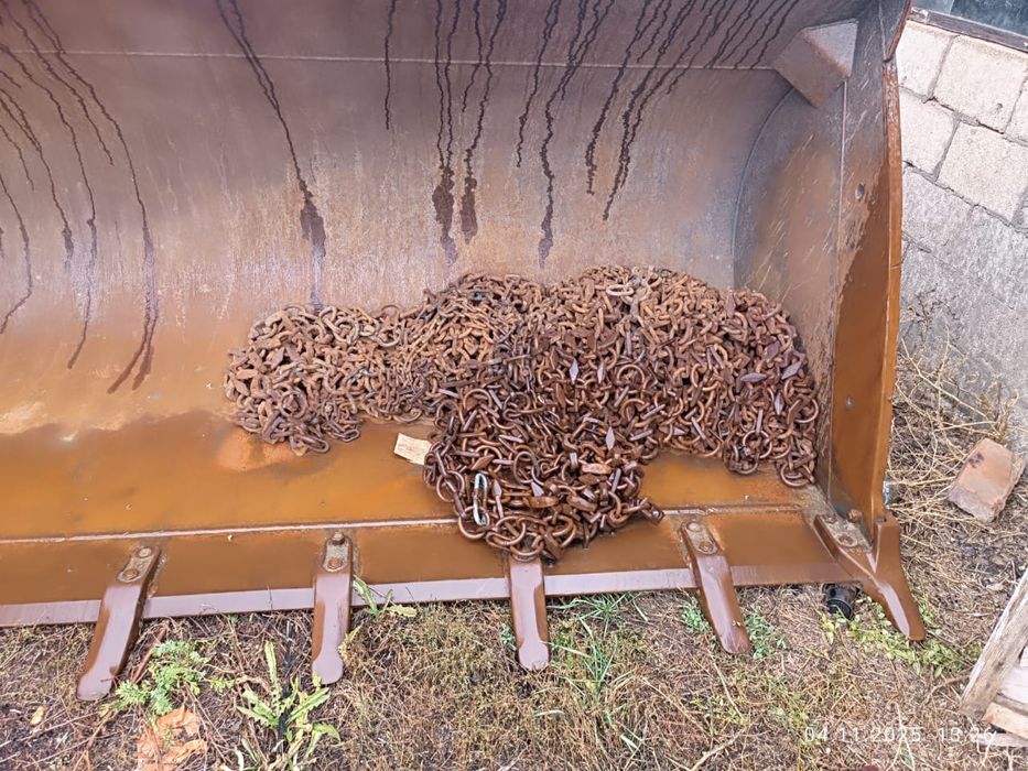 Есть цепи на погрузчик