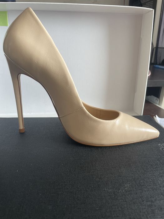 Обувки Eva Minge чисто нови