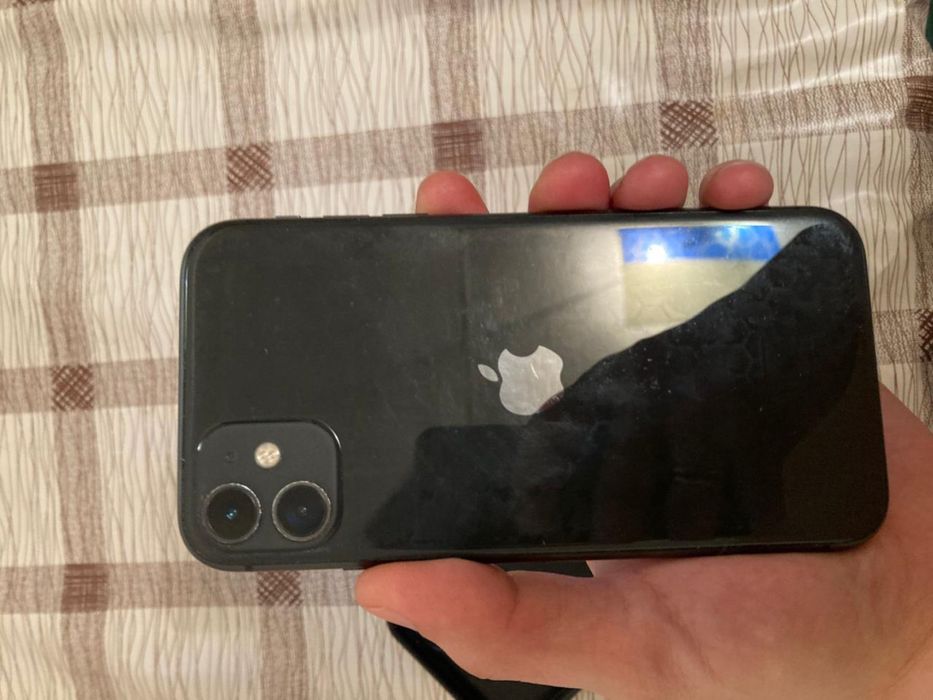 Айфон 11 сатылады