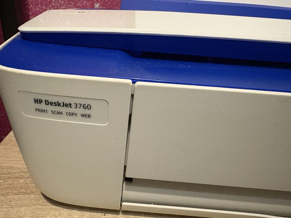 Vand imprimanta hp 3760