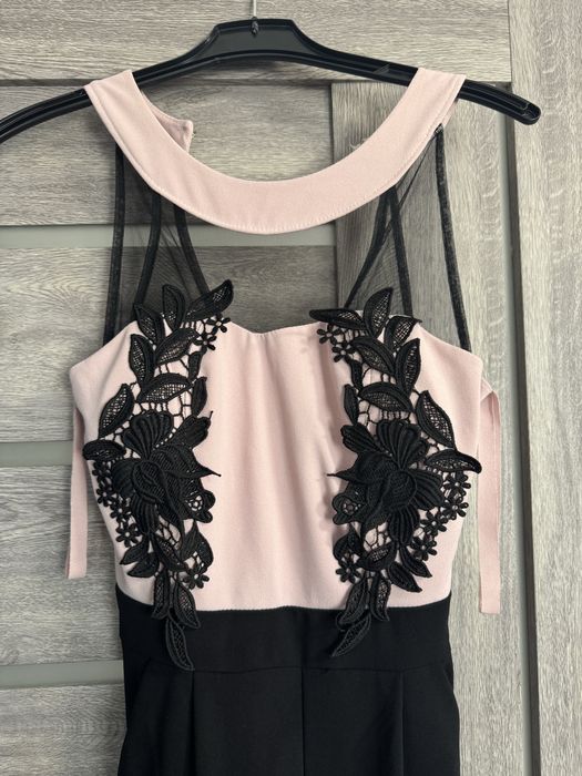 Vand salopeta neagra cu roz