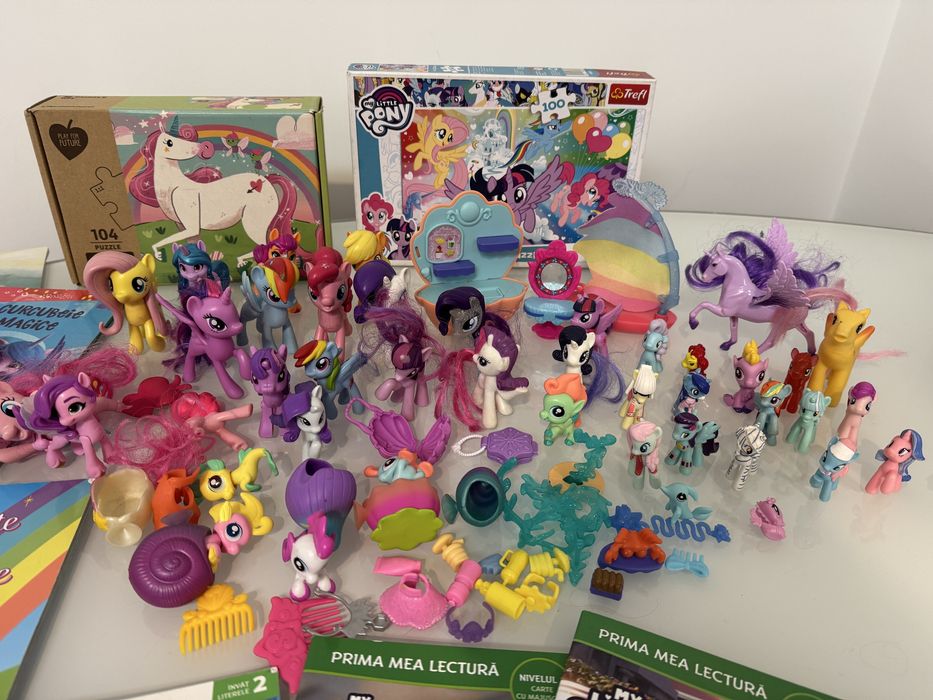 Lot jucarii My Little Pony - figurine, puzzle, carti, accesorii
