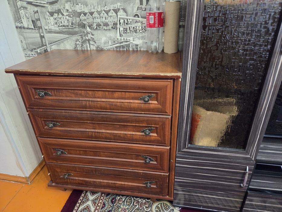 Сервант сатылады