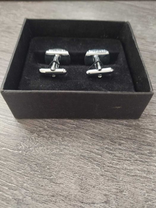 Запонки Bulgari для рубашки