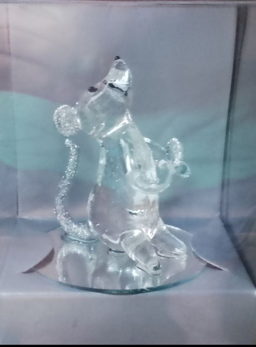 Стъклена мишка сувенир