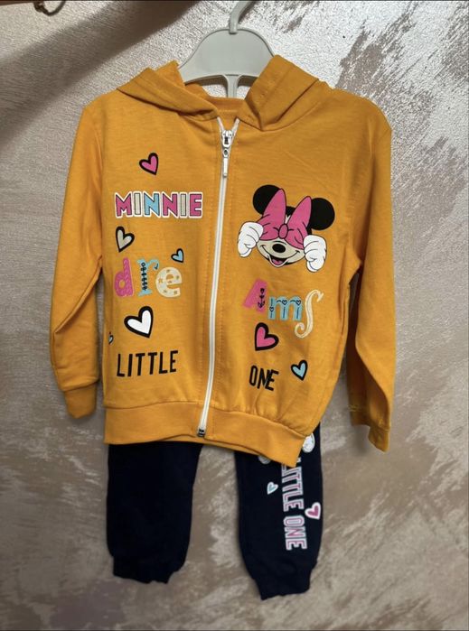 Нов комплект за момиче 9-12м.