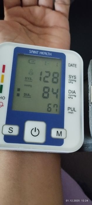 Продам тонометр на запястье