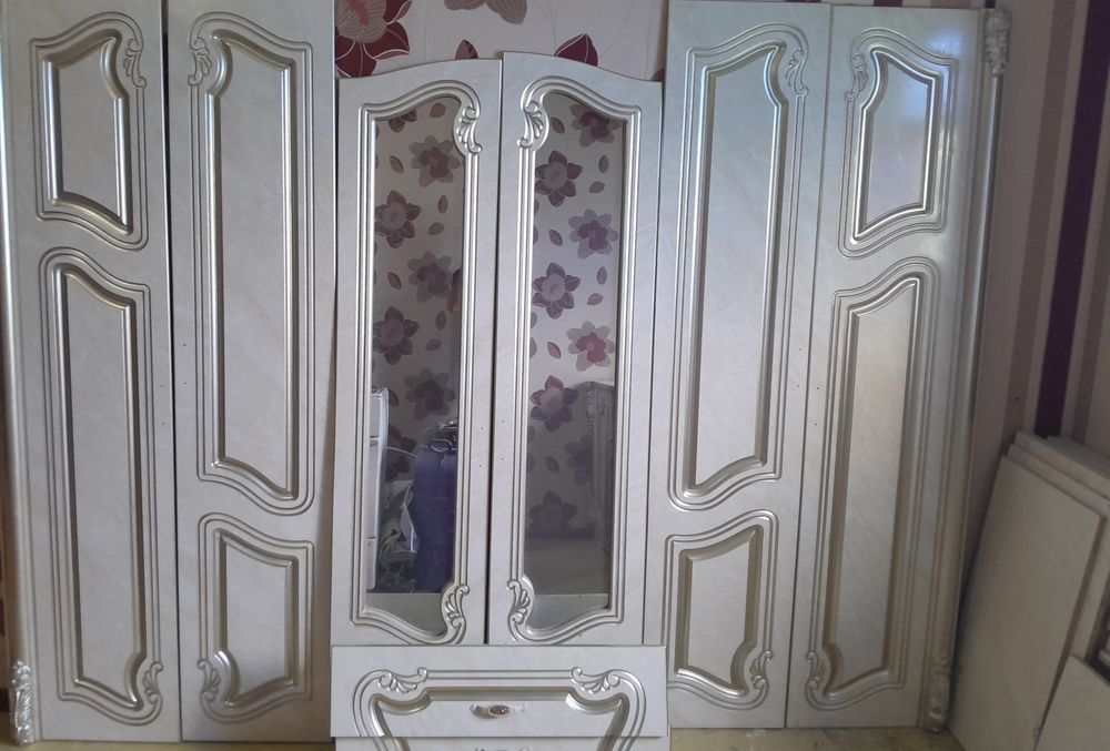 Шифоньер сатылады