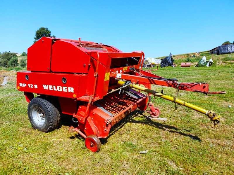 Presa balotiera Welger RP 12 an 2015 balot 120 x 120 Ata Plasa Tocator